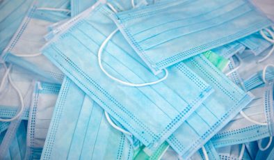 Kapalı mekanlarda maske kullanımı öneriliyor