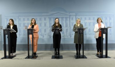 Sanna Marin hükümeti Rinne ve Sipila hükümetlerinden güvenilir