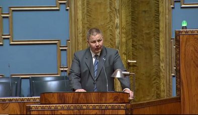 Müslüman Sığınmacılar İle İlgili Söylediklerinden Dolayı Milletvekili Hakkında Dava Açılmak İsteniyor