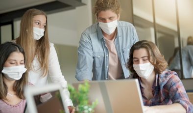 İş yerlerinde maske kullanımı zorunlu hale geliyor