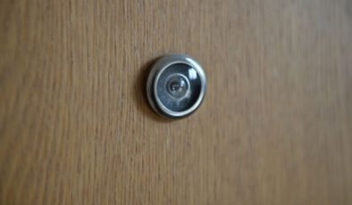 Polis Vatandaşları Koronavirüs Dolandırıcılarına Karşı Uyarıyor