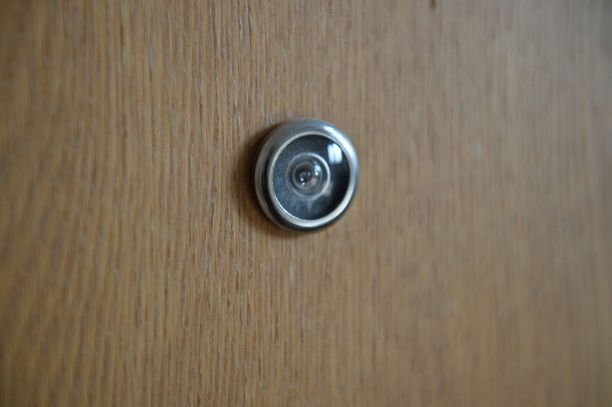 Polis Vatandaşları Koronavirüs Dolandırıcılarına Karşı Uyarıyor