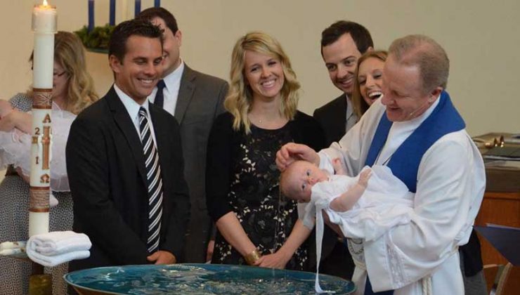 Vaftiz edilen çocuk sayısında düşüş yaşanıyor