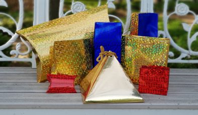 Hediye Ambalaj Kağıtları ve Süs Eşyaları Geri Dönüşüm İçin Uygun Değil