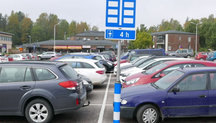 Finlandiya’da Özel Otoparkların Kamulaştırılması İsteniyor