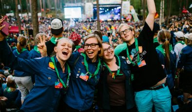 Finlandiyalı izciler, izci andındaki Tanrı kelimesini kaldırdı