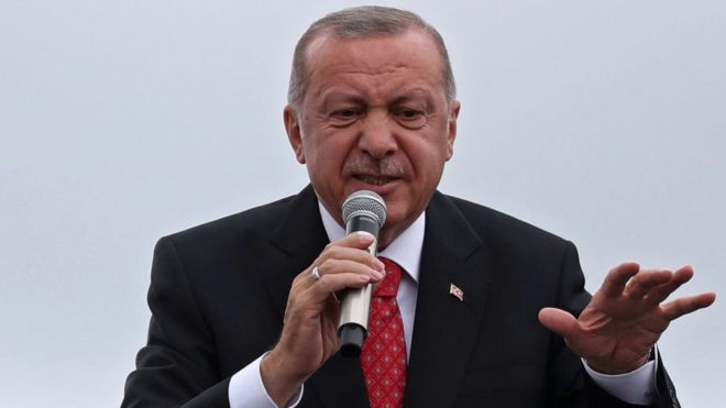 Erdoğan, Finlandiya ve 9 ülkenin büyükelçisini istenmeyen adam ilan etti