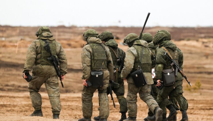 Rusya, Finlandiya sınırına yeterli derecede yığınak yapamayacak