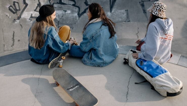 Gerçek Finler artan sokak olaylarında göçmenleri suçluyor