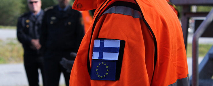 Finlandiya deprem bölgesine yardım gönderiyor