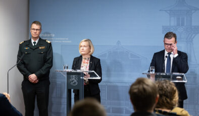 SON DAKİKA! Başbakan açıkladı; Finlandiya Rusya’ya kapılarını kapattı