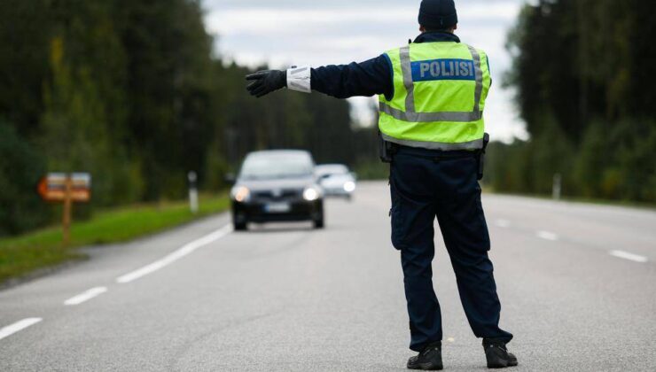 Milletvekili aşırı hız yaptı, ehliyetine el kondu