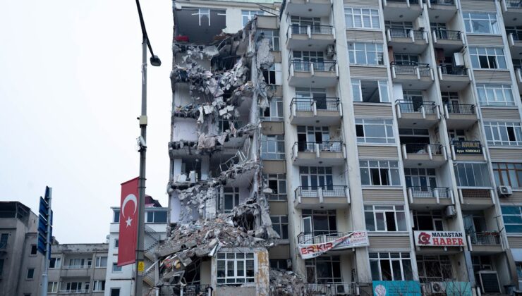 Yle; İstanbul’daki evlerin üçte biri çökme tehlikesi ile karşı karşıya