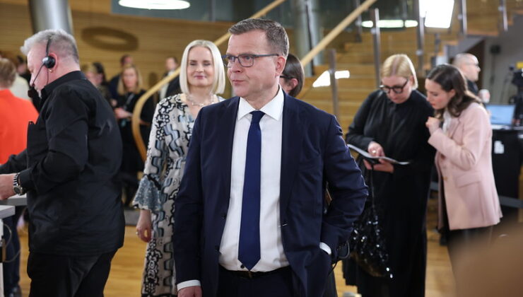 Orpo hükümetinden göçmenlere yeni yıl hediyesi (!) Süresiz oturum şartları zorlaşıyor