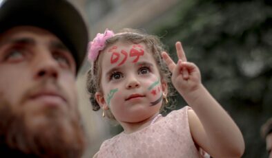 Beşar Esad’ın devrilmesi Finlandiya’da yaşayan Suriyelileri sevindirdi