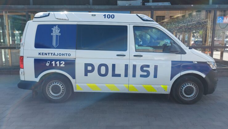 Polis yılbaşı gecesi minibüsü durdurdu, manzara şok ediciydi