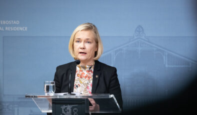 Irkçı İçişleri Bakanı’ndan Filistinli yararlılara ret, Ruslara izin