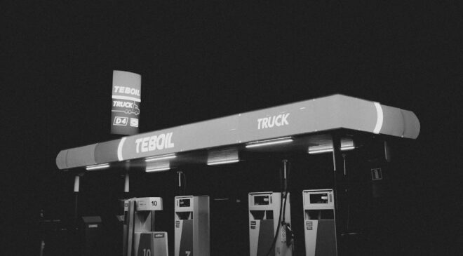 Ruslara ait akaryakıt şirketi Teboil kapanıyor mu?