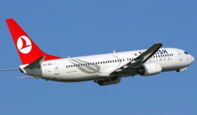 Nepal’de motoru yanan THY uçağındaki Fin yolcu yaşananları anlattı