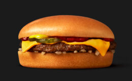 McDonald’s vegan burgerlerini satıştan kaldırdı