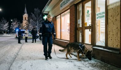Polis köpeği soygun şüphelilerini yakaladı
